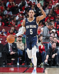 穆雷炮轰管理层：我在鹈鹕得不到需要的支持，根本不想待在这里