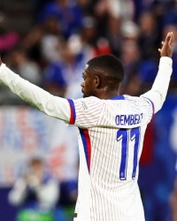 利扎拉祖声援德尚：他不会冒险使用登贝莱，球员感觉良好才会上场