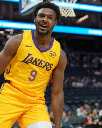 开云体育下载-湖人VS快船首发：布朗尼&amp;克内克特&amp;克里斯蒂&amp;乔丹-米勒在列